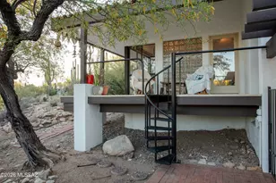 6715 N Camino Padre Isidoro, Tucson, AZ 85718 - Photo 4