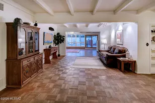 2818 E Calle Glorietta, Tucson, AZ 85716 - Photo 2