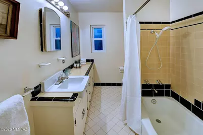 2818 E Calle Glorietta, Tucson, AZ 85716 - Photo 24