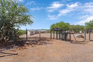 4851 W Arivaca Rd, Amado, AZ 85645 - Photo 2
