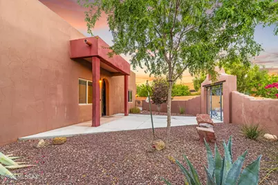 5670 W Triangle X Place, Tucson, AZ 85713 - Photo 4
