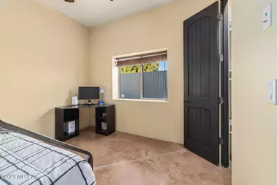 5670 W Triangle X Place, Tucson, AZ 85713 - Photo 14
