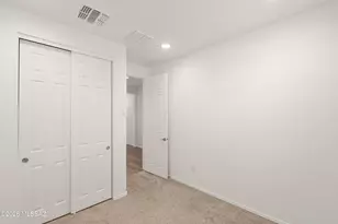 7787 S Wolf Creek Dr, Tucson, AZ 85757 - Photo 6