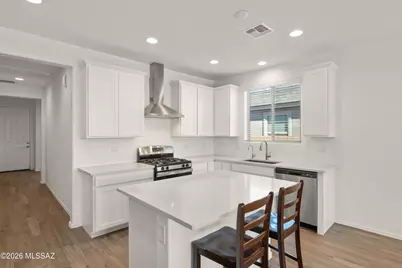 7787 S Wolf Creek Drive, Tucson, AZ 85757 - Photo 12