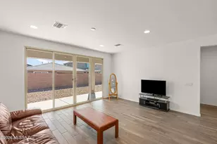 7787 S Wolf Creek Dr, Tucson, AZ 85757 - Photo 20