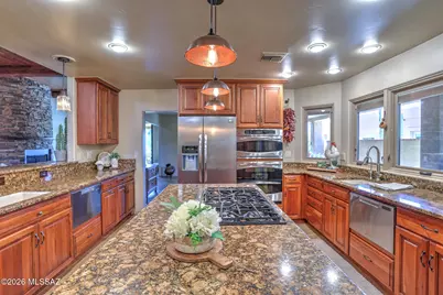 8340 N Lee Trevino Drive, Tucson, AZ 85742 - Photo 18