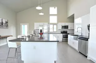 844 S Fremont Ave, Tucson, AZ 85719 - Photo 24