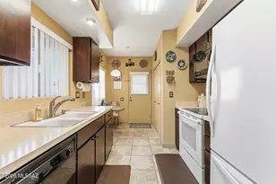 326 N Calle Del Chancero, Green Valley, AZ 85614 - Photo 8