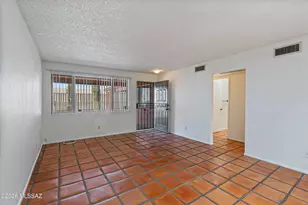 3930 N Stone Ave, Tucson, AZ 85705 - Photo 2