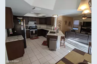 9019 N Grafton Avenue, Tucson, AZ 85742 - Photo 8