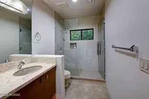 2004 E Desert Garden Dr, Tucson, AZ 85718 - Photo 26