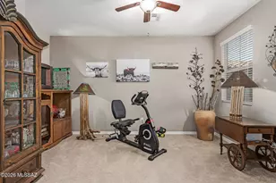 12070 N Meditation Dr, Marana, AZ 85658 - Photo 20