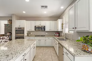 12070 N Meditation Dr, Marana, AZ 85658 - Photo 10
