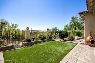 12070 N Meditation Dr, Marana, AZ 85658 - Photo 22