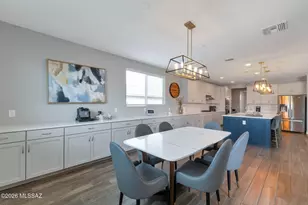 953 E Silver Ray Dr, Tucson, AZ 85737 - Photo 10