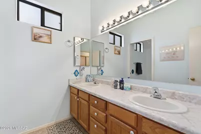 1894 W Amblemorn Drive, Green Valley, AZ 85622 - Photo 24