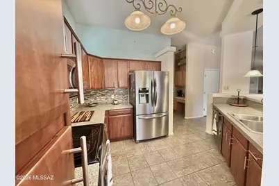 1894 W Amblemorn Drive, Green Valley, AZ 85622 - Photo 14