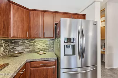 1894 W Amblemorn Drive, Green Valley, AZ 85622 - Photo 16