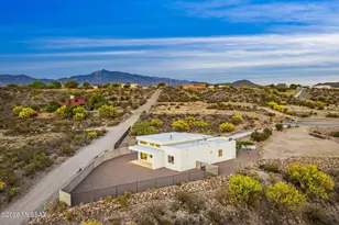 9820 S Rolling Water Dr, Vail, AZ 85641 - Photo 44