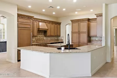 14410 N Sun Spring Drive, Oro Valley, AZ 85755 - Photo 4