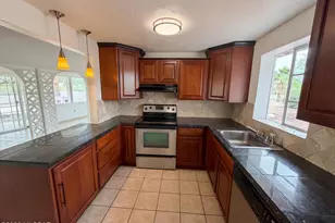 5211 E 20th St, Tucson, AZ 85711 - Photo 2