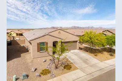 10678 W Harrigan Drive, Marana, AZ 85653 - Photo 2