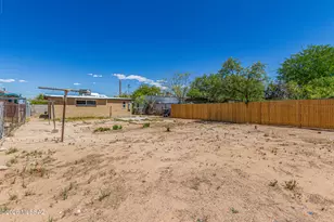 208 E 28th St, Tucson, AZ 85713 - Photo 26