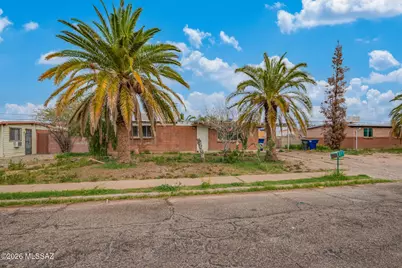 4833 E 23rd Street, Tucson, AZ 85711 - Photo 4