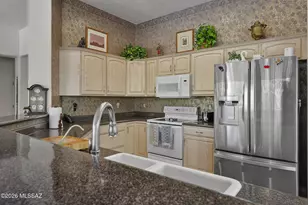 4715 S Piccadilly Dr, Green Valley, AZ 85622 - Photo 18