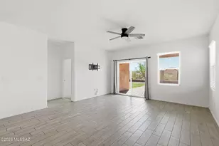 947 S Paseo Las Vigas, Sahuarita, AZ 85629 - Photo 2