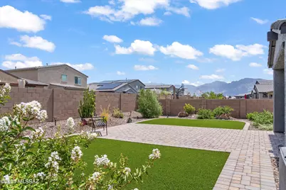 2300 W Alamo Spring Loop, Oro Valley, AZ 85742 - Photo 38