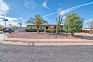 9842 E Sellarole Rd, Tucson, AZ 85730 - Photo 4