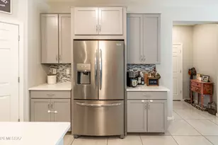 8635 N Rome Ct, Tucson, AZ 85742 - Photo 10