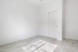 1817 S 30th Pl, Tucson, AZ 85713 - Photo 38