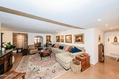 6315 N Calle Del Caballo, Tucson, AZ 85718 - Photo 6