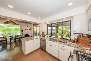 6315 N Calle del Caballo, Tucson, AZ 85718 - Photo 12