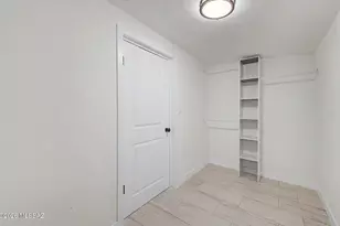 2724 N Eastgate Dr, Tucson, AZ 85712 - Photo 24