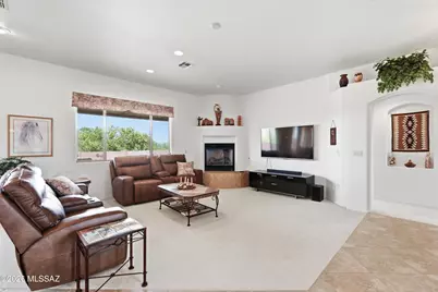 964 W Bosch Drive, Green Valley, AZ 85614 - Photo 8