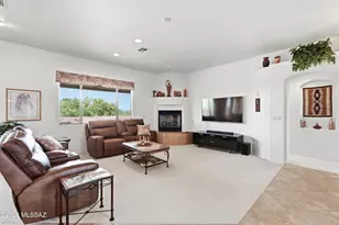 964 W Bosch Dr, Green Valley, AZ 85614 - Photo 8