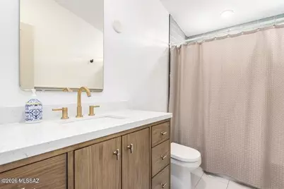 11103 W Panther Peak Drive, Tucson, AZ 85743 - Photo 16