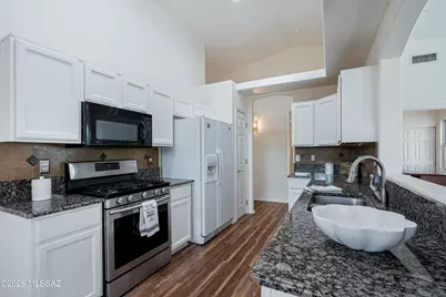 12163 N Seasons Loop, Oro Valley, AZ 85755 - Photo 12