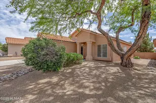 7790 E Castle Valley Way, Tucson, AZ 85750 - Photo 2