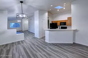 3223 W Placita del Comienzo, Tucson, AZ 85745 - Photo 12