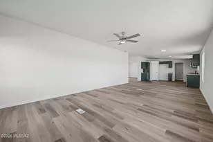 29916 E Slater Ln, Marana, AZ 85658 - Photo 12