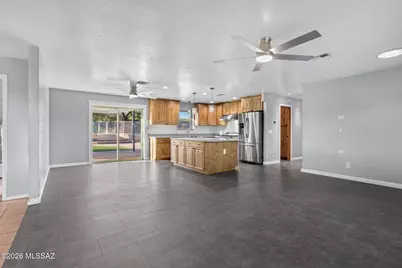 9981 N Calle Solano, Tucson, AZ 85737 - Photo 8
