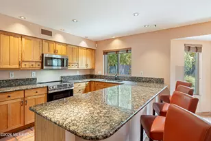 9288 N Thrush Ct, Tucson, AZ 85742 - Photo 8