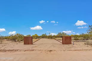 30884 E Sianna Dr, Marana, AZ 85658 - Photo 2