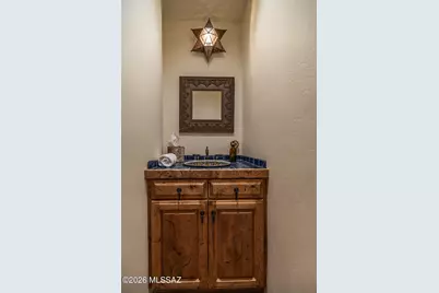 5545 N Entrada Quince, Tucson, AZ 85718 - Photo 10