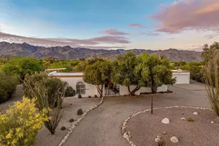 8241 E Camino Herradura, Tucson, AZ 85750 - Photo 2