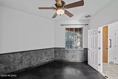 203 E Brearley Drive, Oro Valley, AZ 85737 - Photo 16